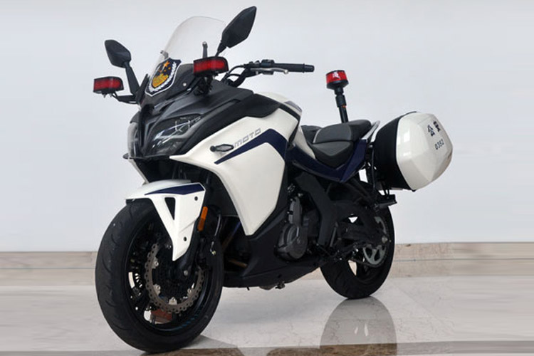 ���� CF400J-3(2018)