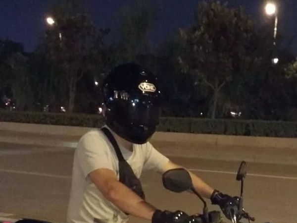 ը�Ѻ���һ�����Ե����ݡ�����Ƭ��