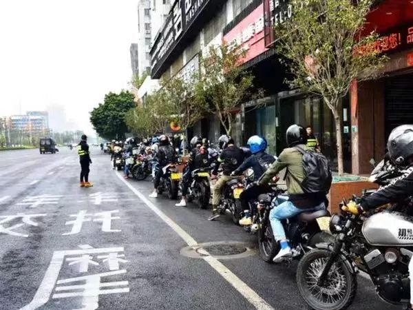 ̤����;2019UK��������ٿ�
