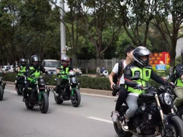 �й���֧������752S�鳵���Ҹ�����